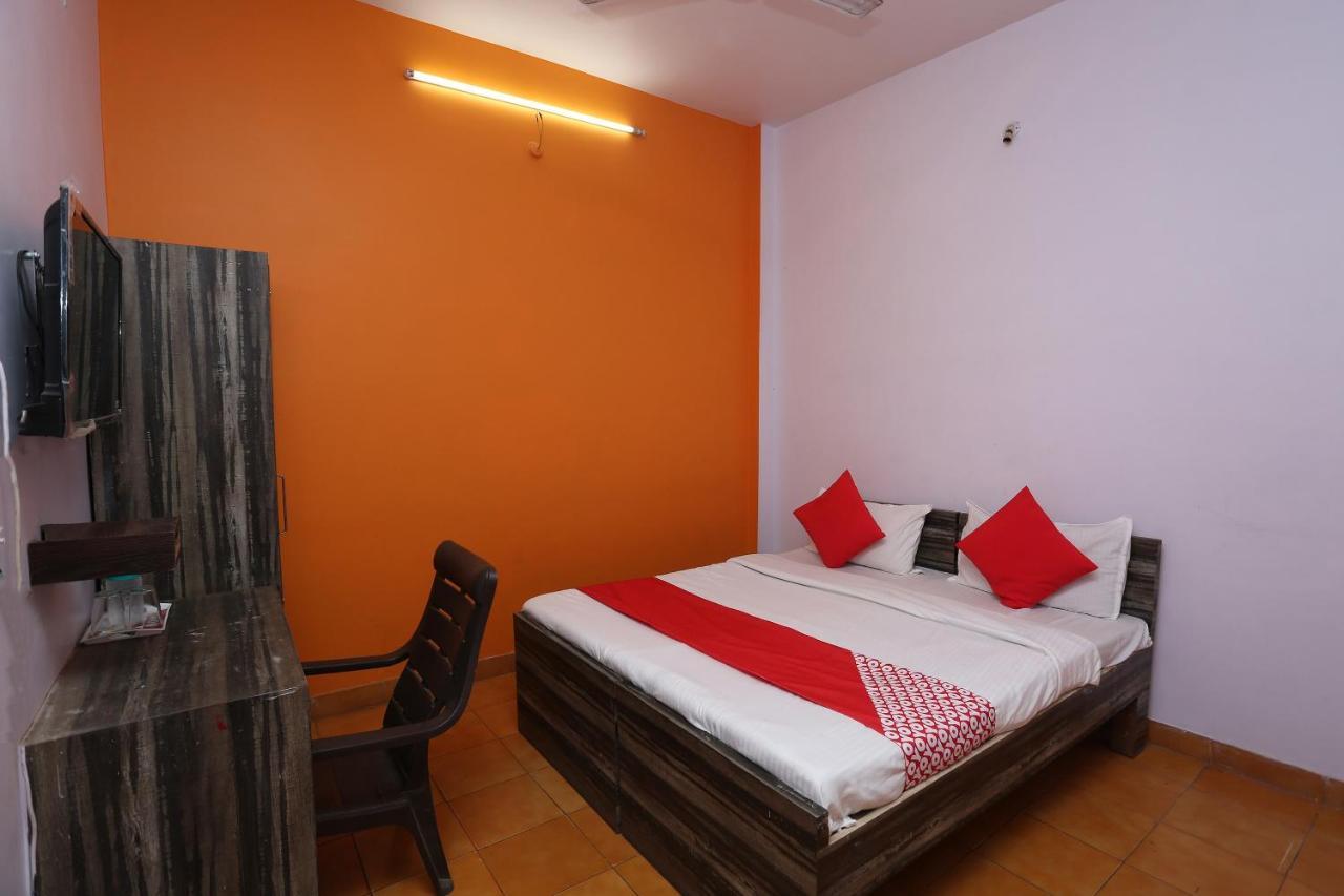 Oyo 37533 Hotel Ashirwad Jabalpur Ngoại thất bức ảnh