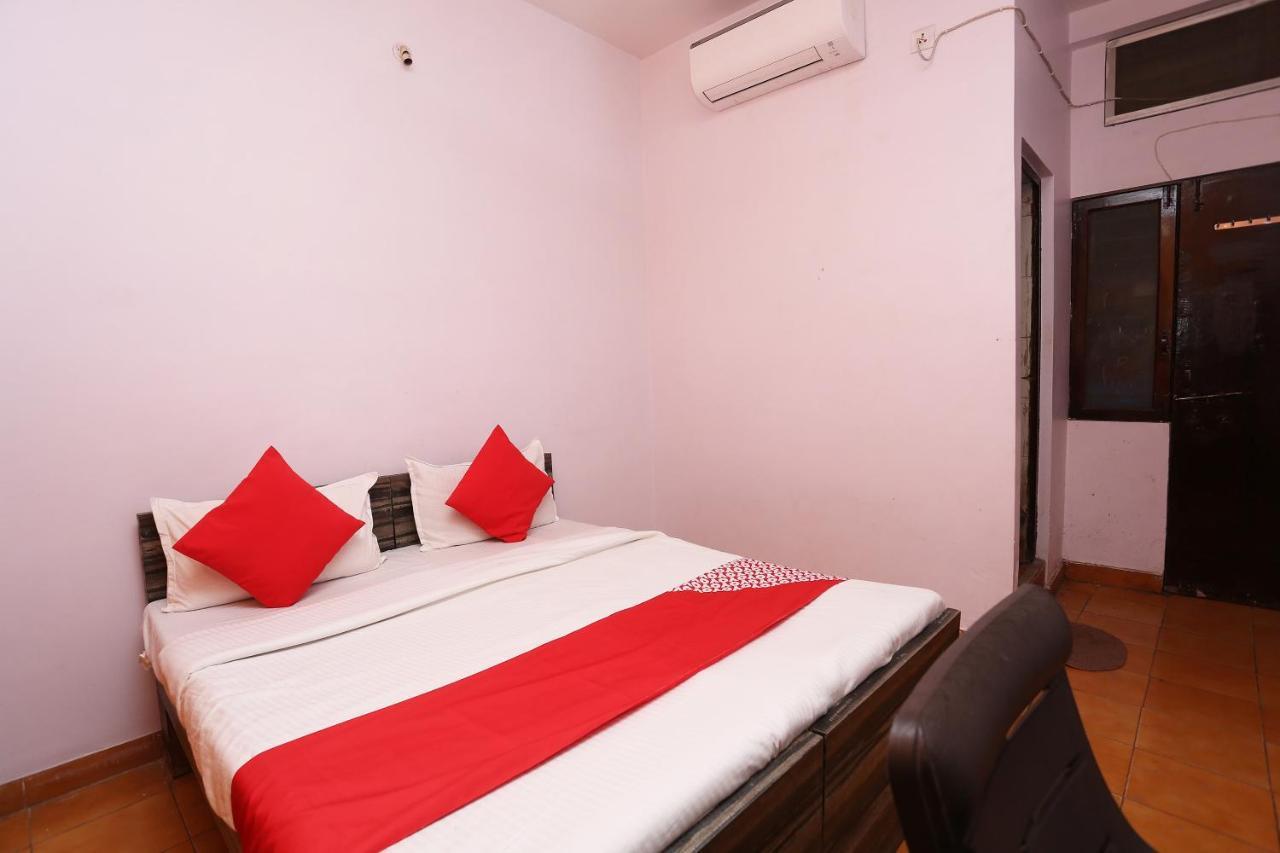 Oyo 37533 Hotel Ashirwad Jabalpur Ngoại thất bức ảnh